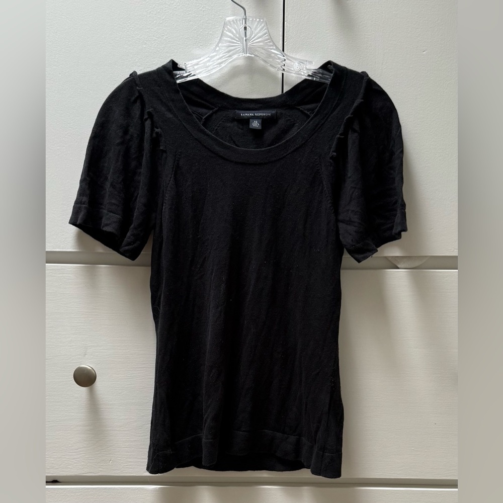 Banana Republic Classic Silk/Cotton Blend Black Short Sleeve Sweater Top in XS